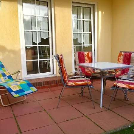 Apartment Mit Terrasse